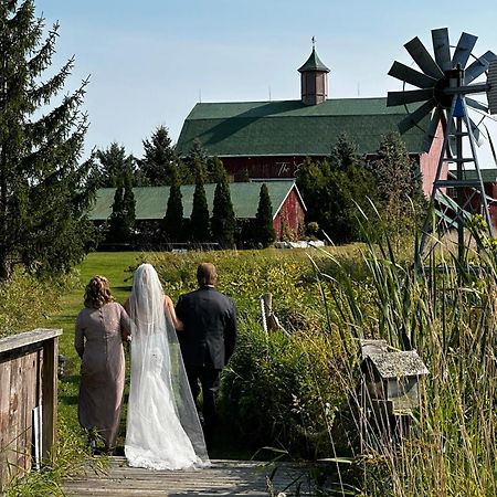 The Eddie Hotel And Farm Bloomfield Екстер'єр фото