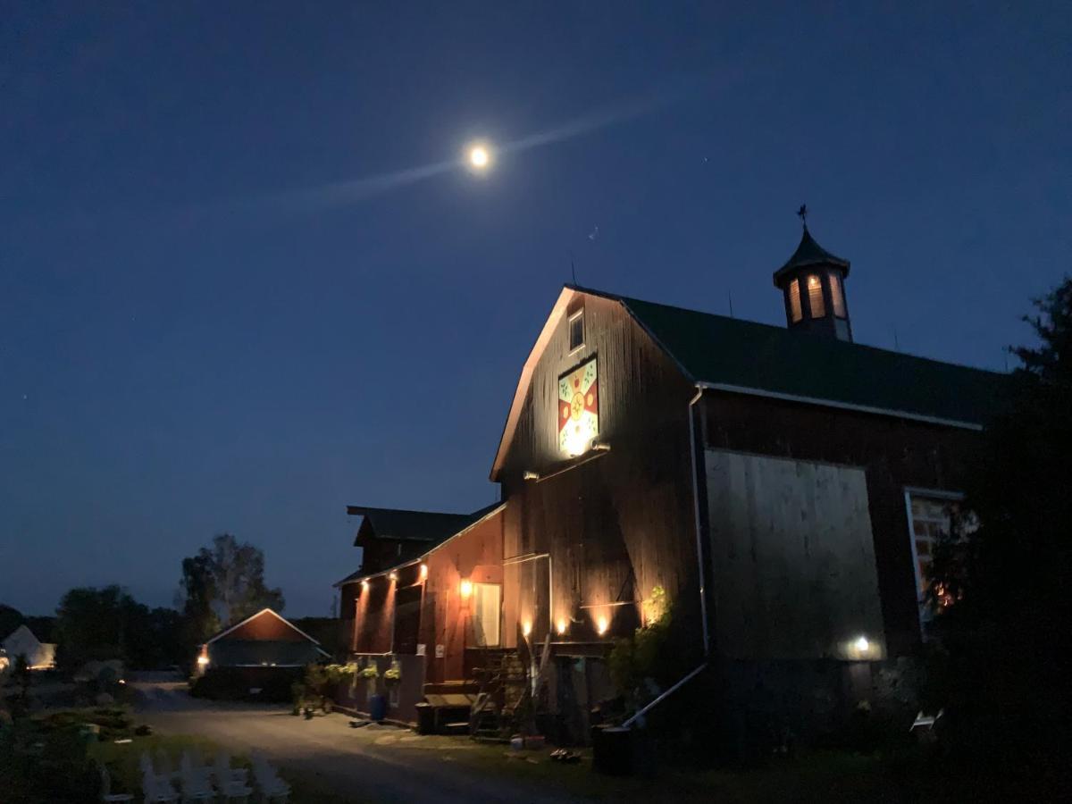 The Eddie Hotel And Farm Bloomfield Екстер'єр фото