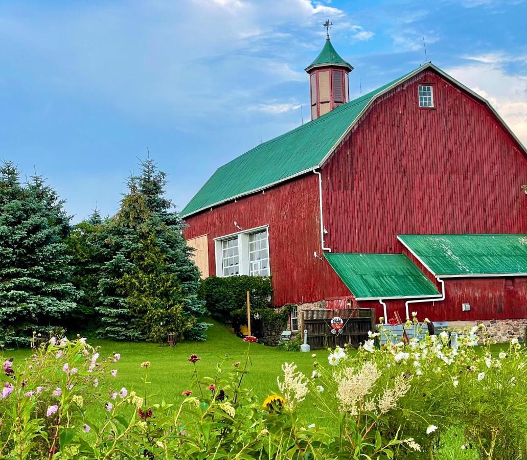 The Eddie Hotel And Farm Bloomfield Екстер'єр фото